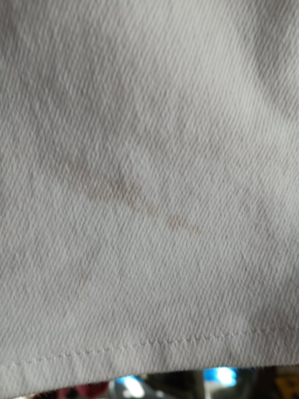White - Picture 6 of 6